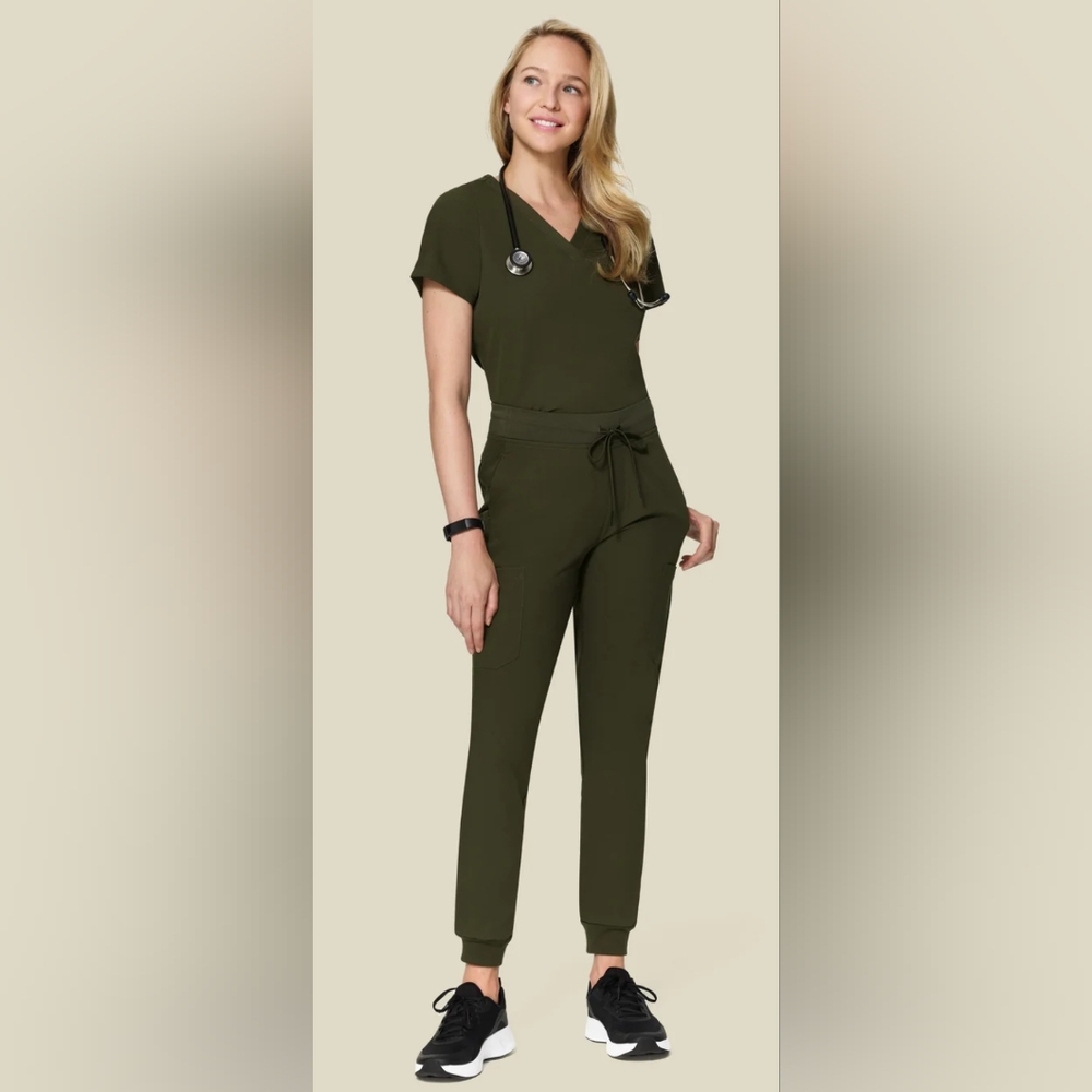 Mandala scrubs set, top xs, joggers xxs